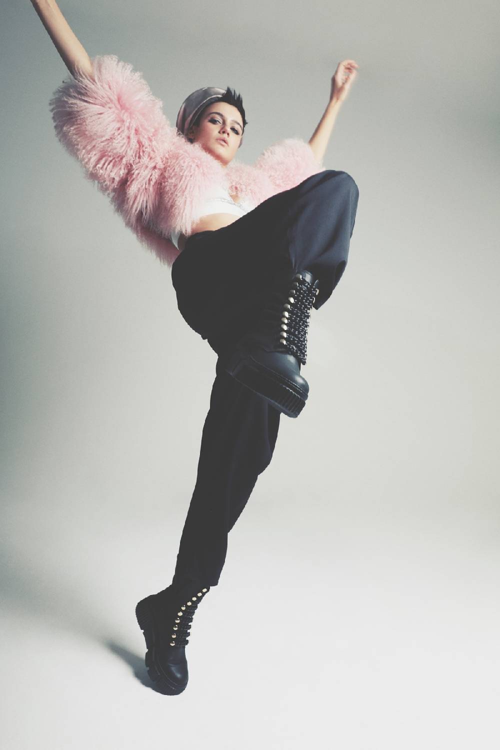 Le Dangerouge Twiggy Online