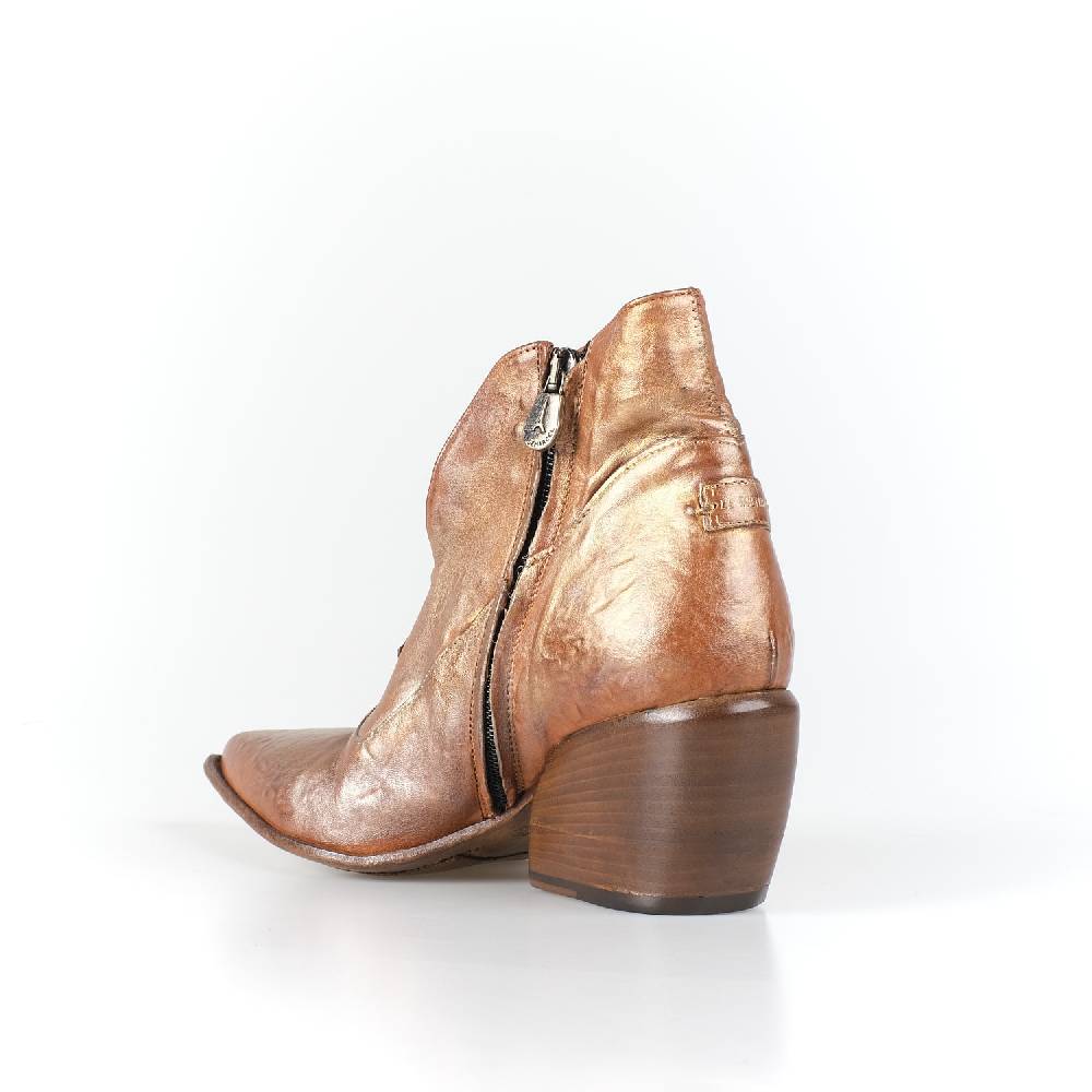 Le Ruemarcel KI 302C Moda