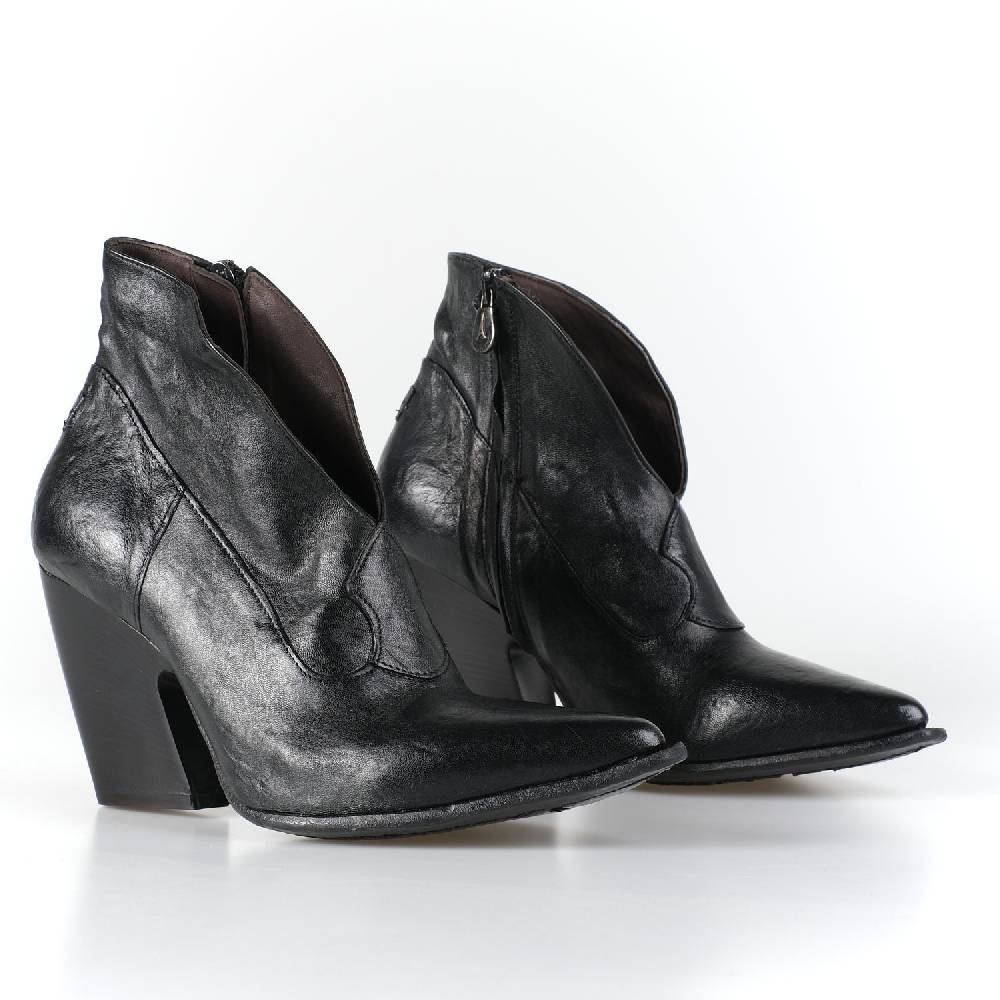 Le Ruemarcel MM 302 In Linea