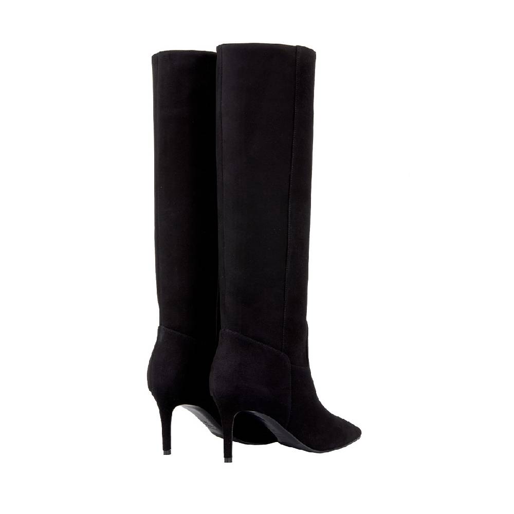 Lella Baldi Witch Presa