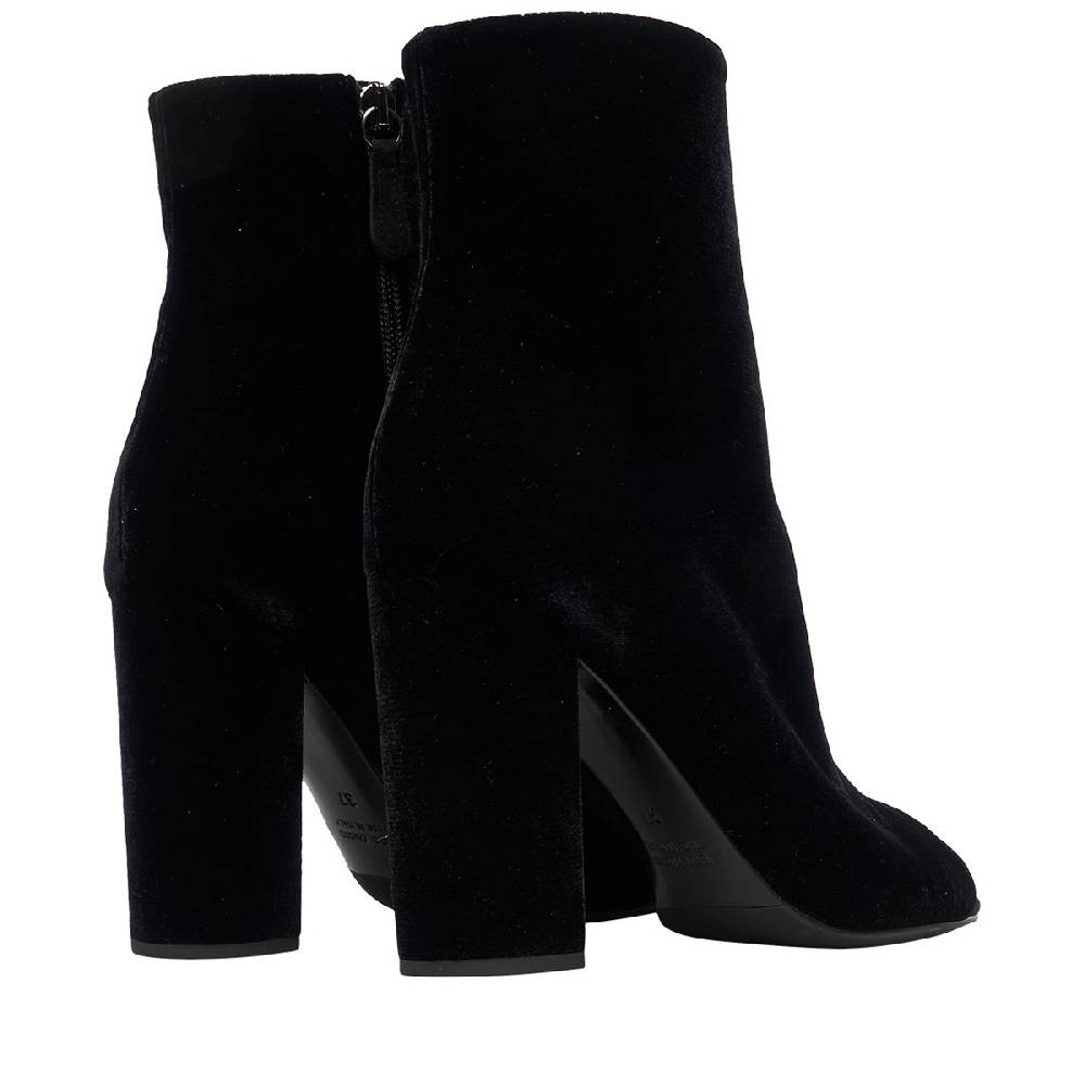 Lella Baldi Noir Online