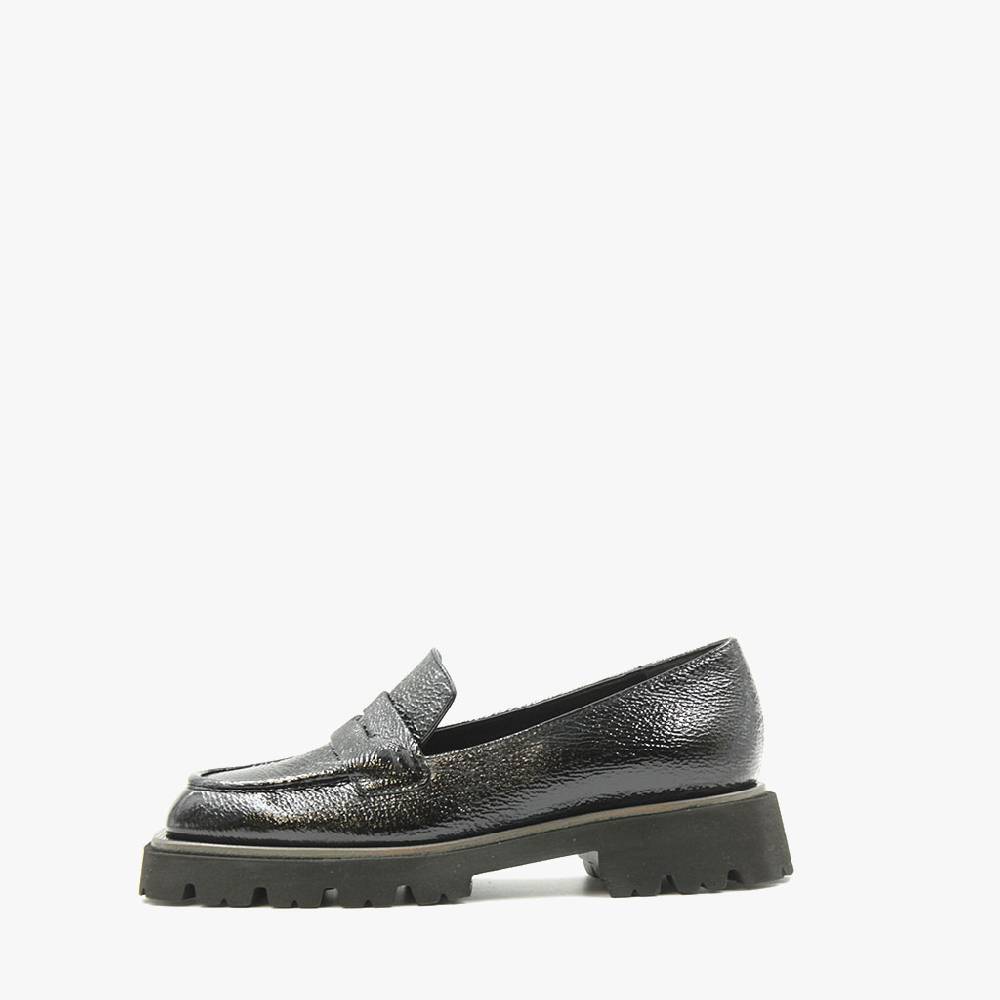 Laura Bellariva Mocassino nero in pelle lucida Offerte