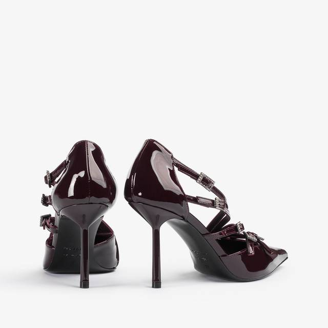 Le Silla Décolleté con listini vernice rossa cherry Offerta