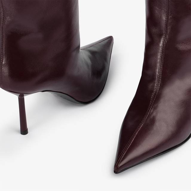 Le Silla Stivale sopra il ginocchio nappa rosso cherry In Vendita