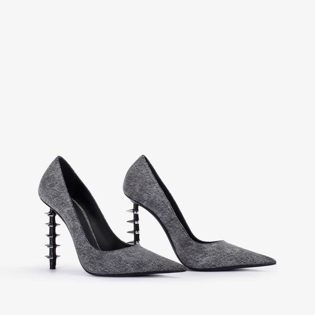 Le Silla Décolleté denim nera con borchie Vendita