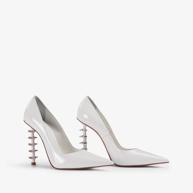 Le Silla Décolleté vernice bianca con borchie Promozione