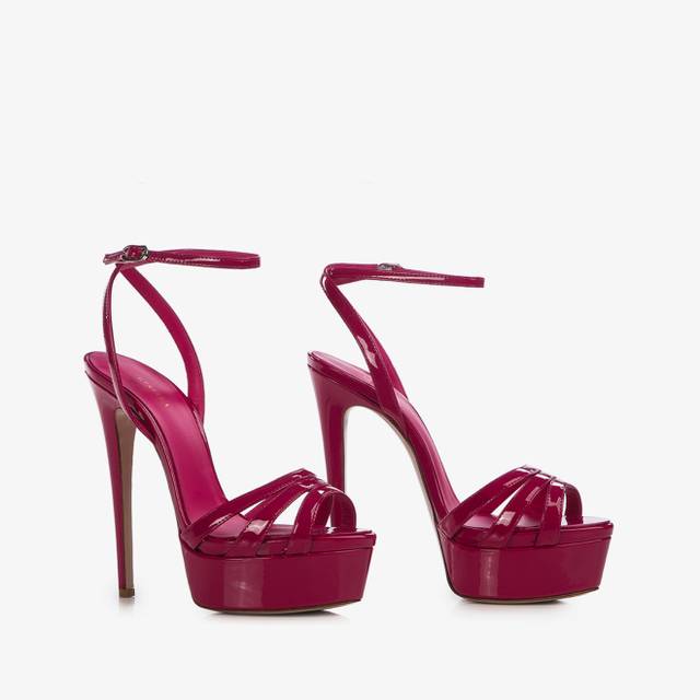 Le Silla Sandalo con plateau vernice fucsia cosmopolitan Negozio