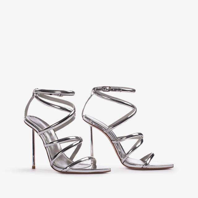 Le Silla Sandalo con fasce incrociate metallizzato argento Fino al 50% di sconto