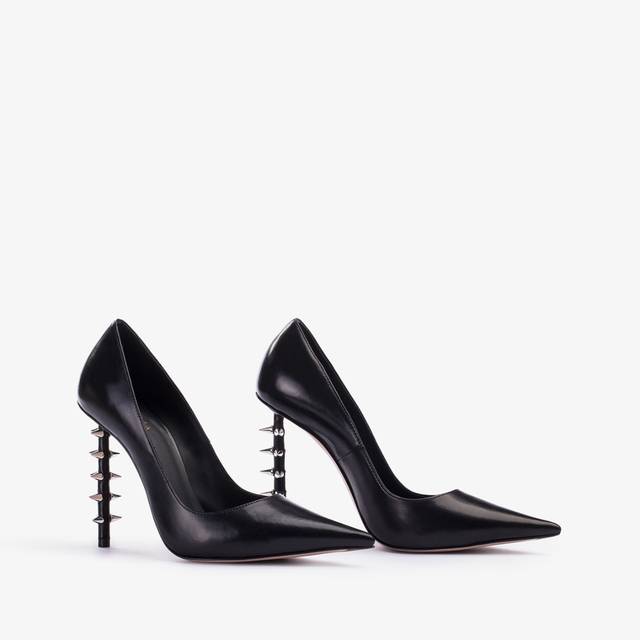 Le Silla Décolleté pelle nera con borchie Promozione