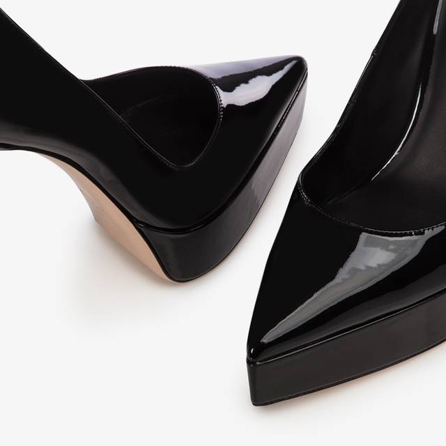 Le Silla Décolleté con plateau vernice nera Economico