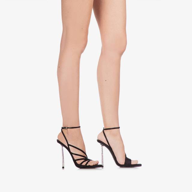 Le Silla Sandalo raso nero Italia