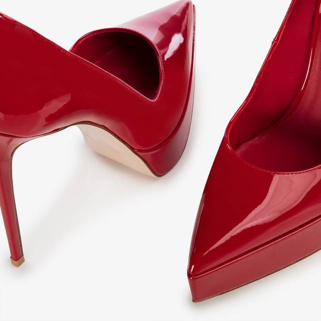 Le Silla Décolleté con plateau vernice rossa Vendita calda