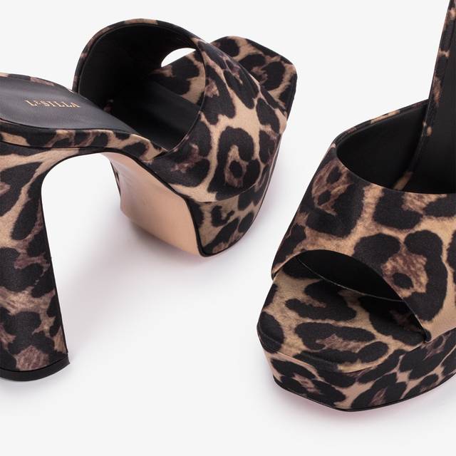 Le Silla Sandalo mule con plateau raso stampa leopardata Vendite Flash