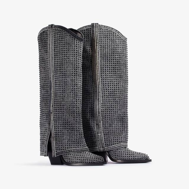 Le Silla Stivale al ginocchio con risvolto d'ispirazione Western denim e Cristalli nero jet Offerta migliore