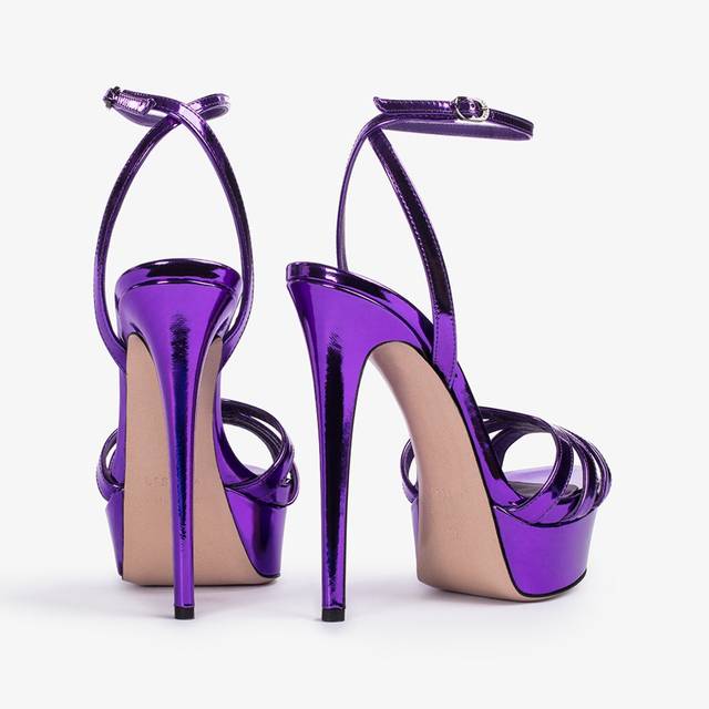 Le Silla Sandalo con plateau metallizzato viola kamala In Vendita