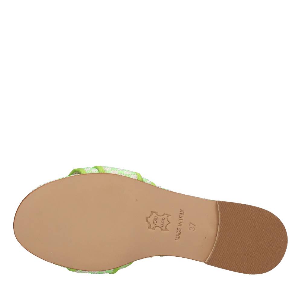 EMANUELA CARUSO Mules in rafia e tessuto In Vendita