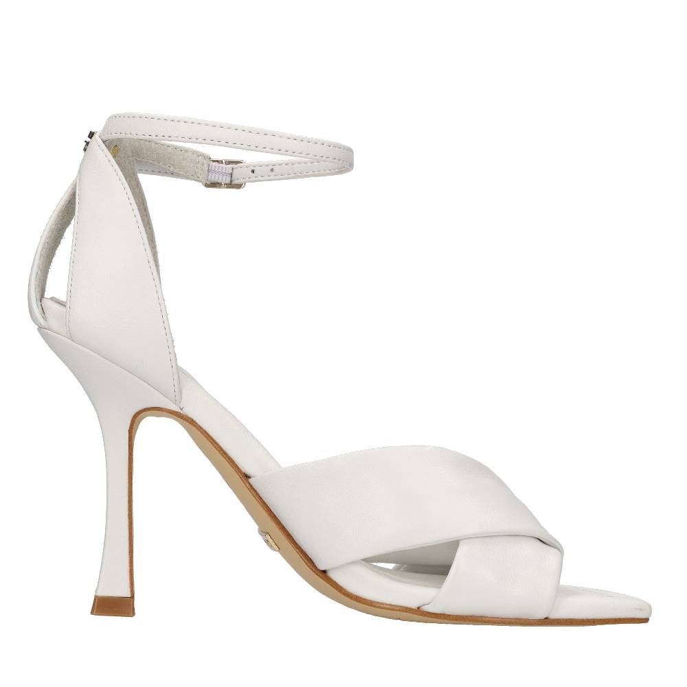 GUESS Sandali in pelle Fino al 50% di sconto
