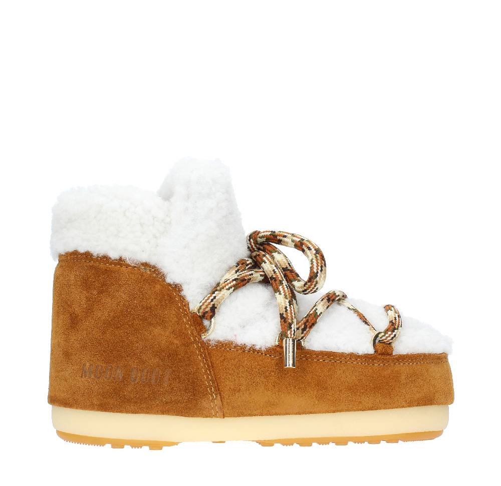 MOON BOOT Stivaletti da neve modello PUMPS SHEARLING MOON BOOT in pelliccia e camoscio Liquidazione