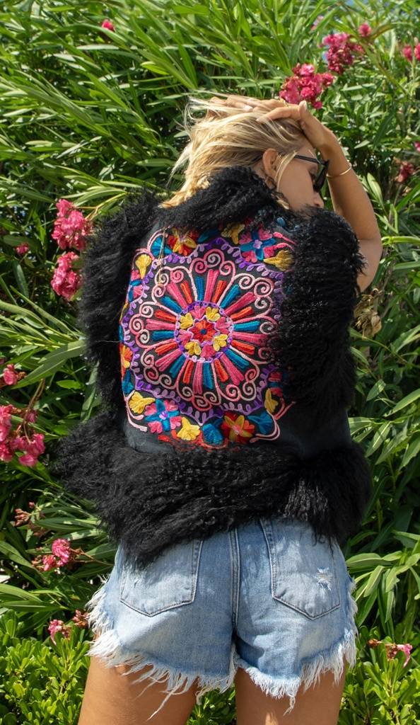 Passion Blanche GILET INDIA MONGOLIA NERA In Saldo