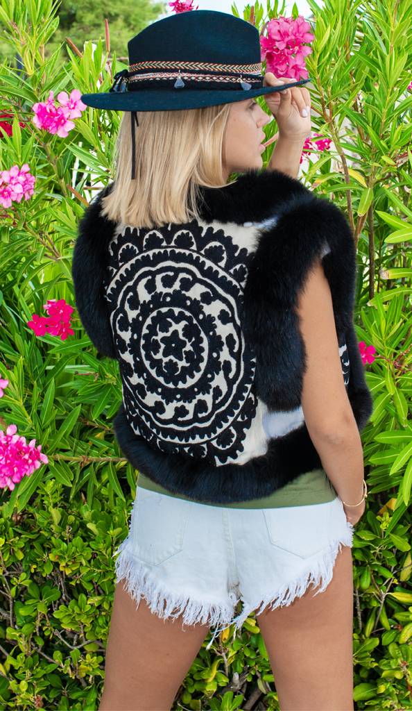 Passion Blanche GILET VOLPE NERA 2025