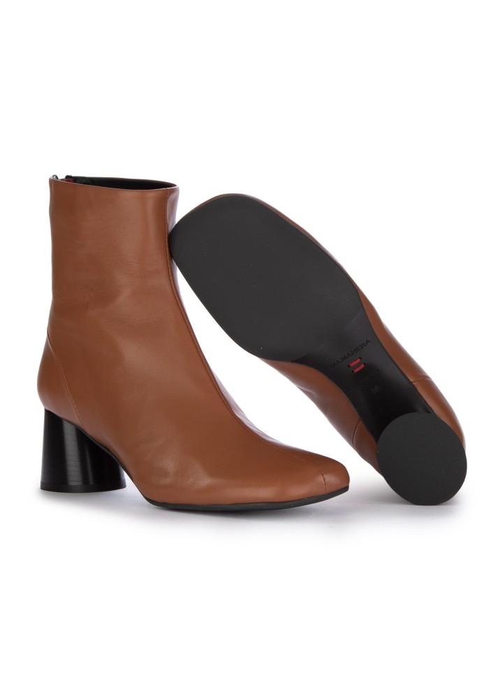 ﻿HALMANERA | STIVALETTI CON TACCO BARON TEAK MARRONE 2025
