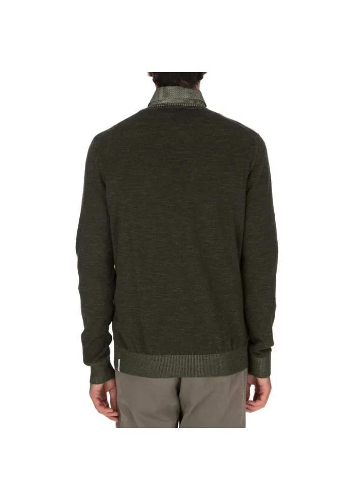 JURTA | MAGLIONE GIROCOLLO LANA MERINO VERDE Vendita Calda