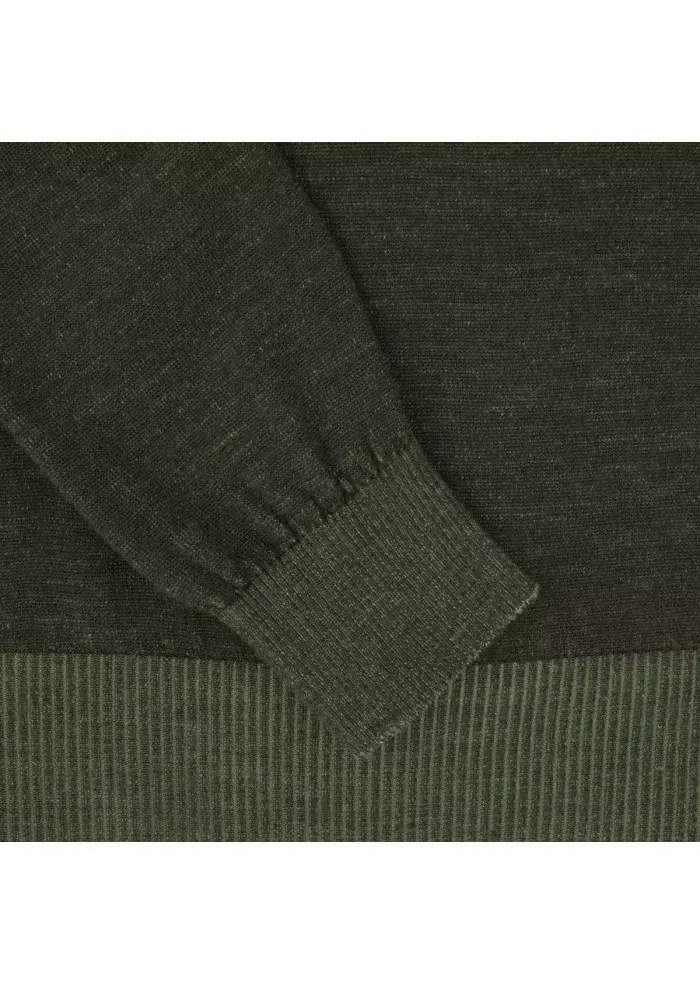 JURTA | MAGLIONE GIROCOLLO LANA MERINO VERDE Vendita Calda