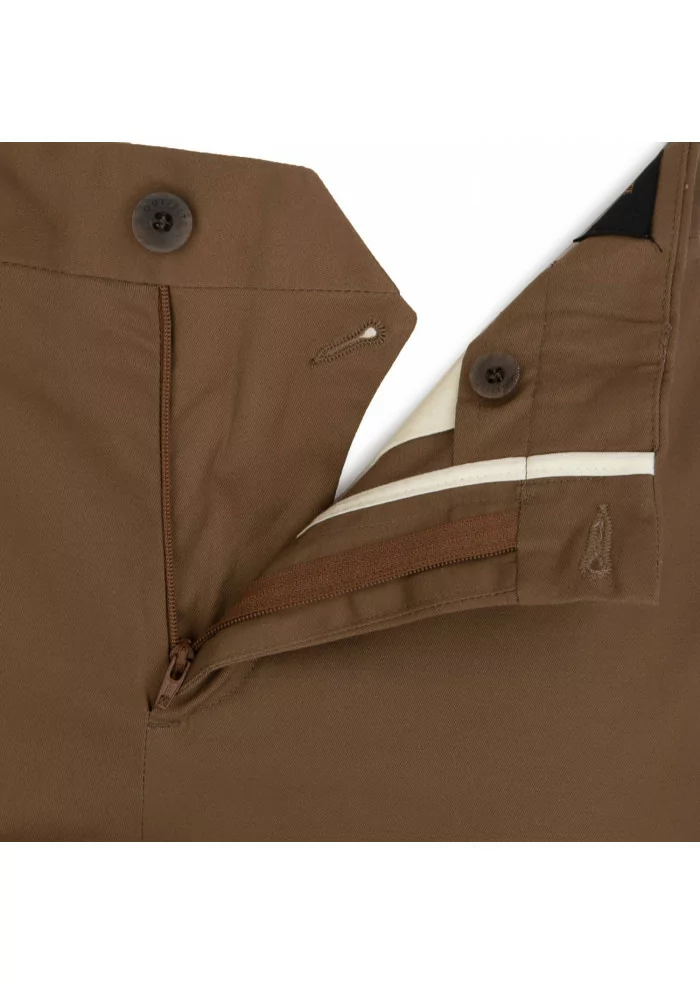 OUT/FIT | PANTALONI SOLDI COTONE MARRONE TABACCO Ritorno libero