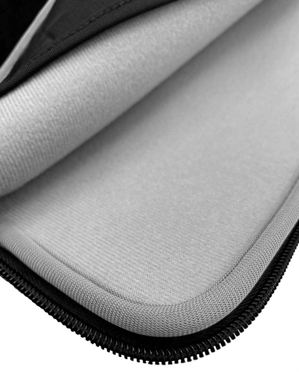 Puro Custodia Scudo Sleeve per PC da 13″ a 16″ Fino Al -60%