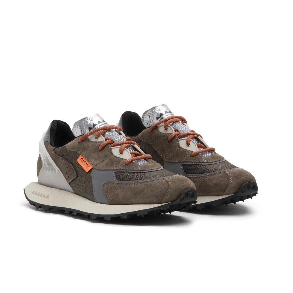 RUN OF New York sneakers in pelle scamosciata e mesh marrone con talloncino grigio |% RUN OF Sottocosto