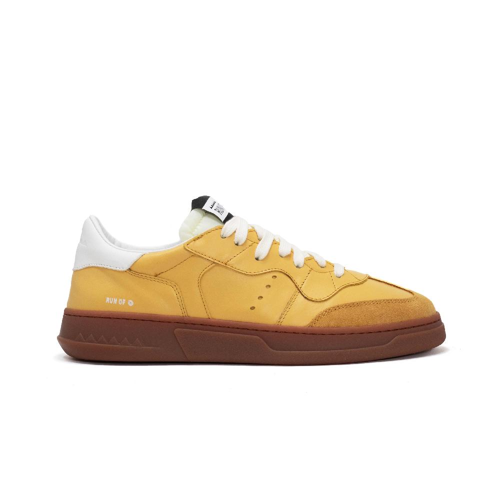 RUN OF George sneakers in pelle gialla con talloncino in pelle bianca Negozio
