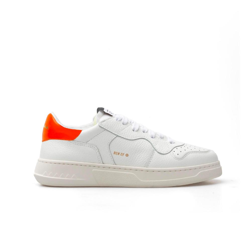 RUN OF Classic AF1 sneakers in pelle bianca con talloncino in pelle arancione In Saldo