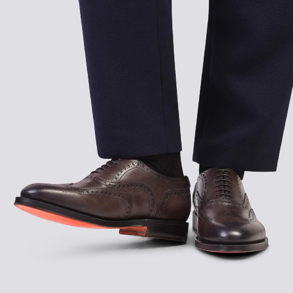 Santoni Stringata oxford brogue da uomo in pelle anticata marrone Fino Al -60%