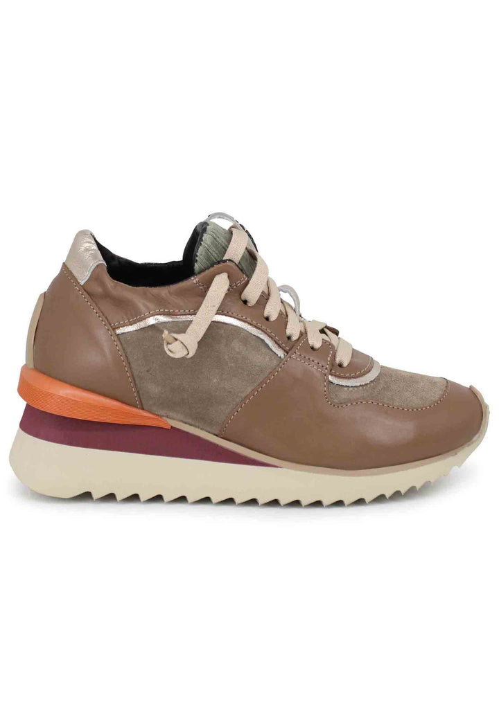 Spatarella Sneakers donna in pelle taupe con fondo zeppa Vendita Economica