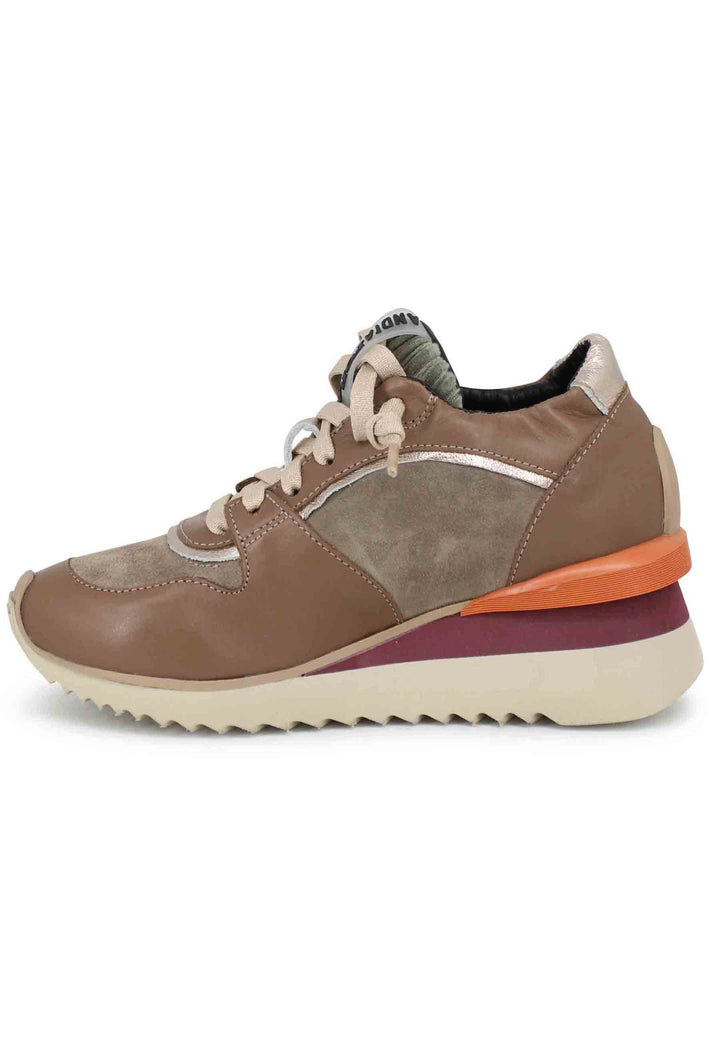 Spatarella Sneakers donna in pelle taupe con fondo zeppa Vendita Economica