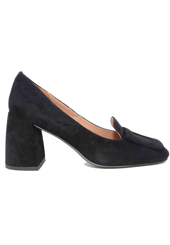Spatarella Mocassini donna in camoscio nero con punta quadra e fibbia in tinta Marla Negozi Online