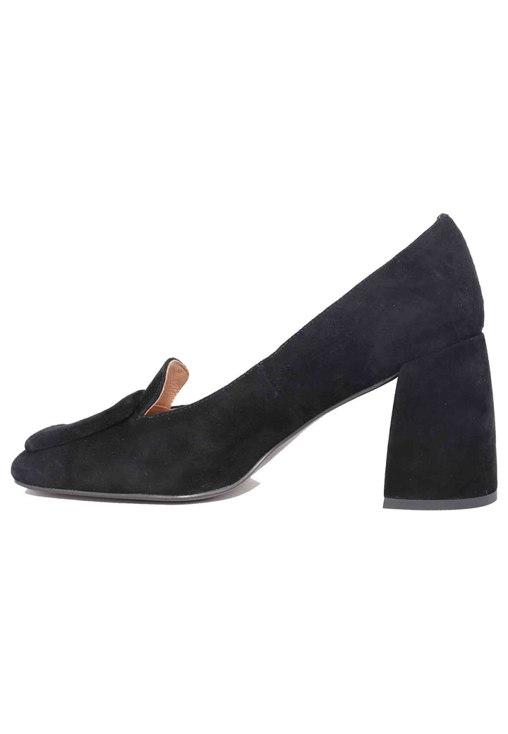 Spatarella Mocassini donna in camoscio nero con punta quadra e fibbia in tinta Marla Negozi Online