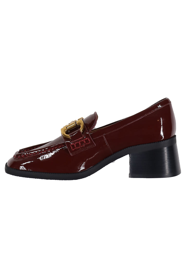 Spatarella Mocassini donna in pelle bordeaux lucida con morsetto in oro Tiana Acquista Ora
