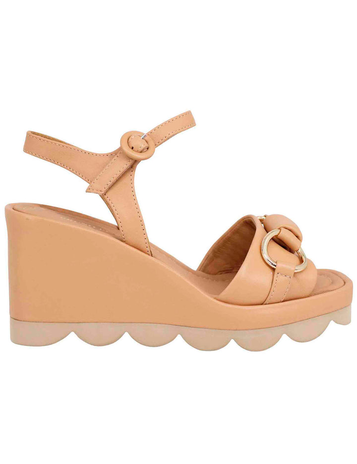 Spatarella Sandali donna in pelle beige con zeppa alta e cinturino alla caviglia Outlet