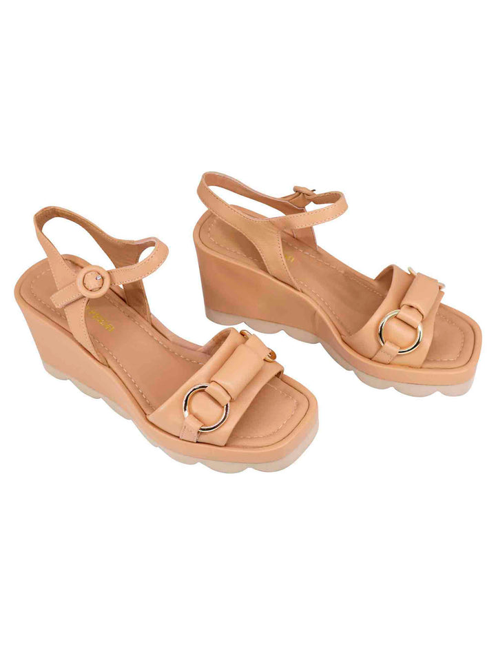 Spatarella Sandali donna in pelle beige con zeppa alta e cinturino alla caviglia Outlet