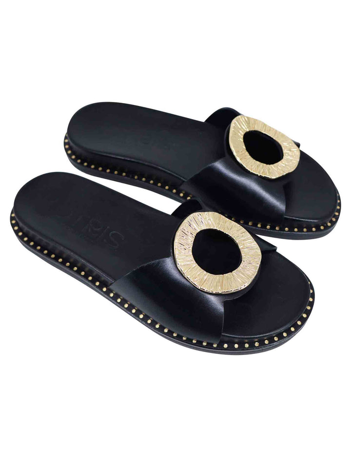 Spatarella Sandali donna flat in pelle nera con fussbett e fibbia in oro Rilascio limitato