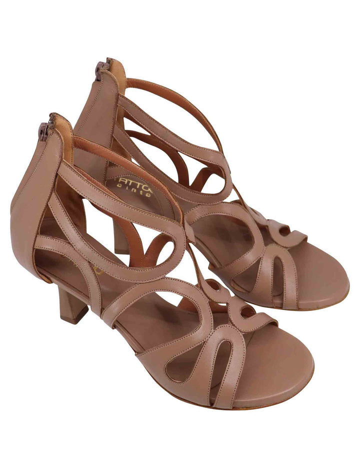 Spatarella Sandali donna in pelle naturale con tallone chiuso e punta tonda Saldi Di Fabbrica