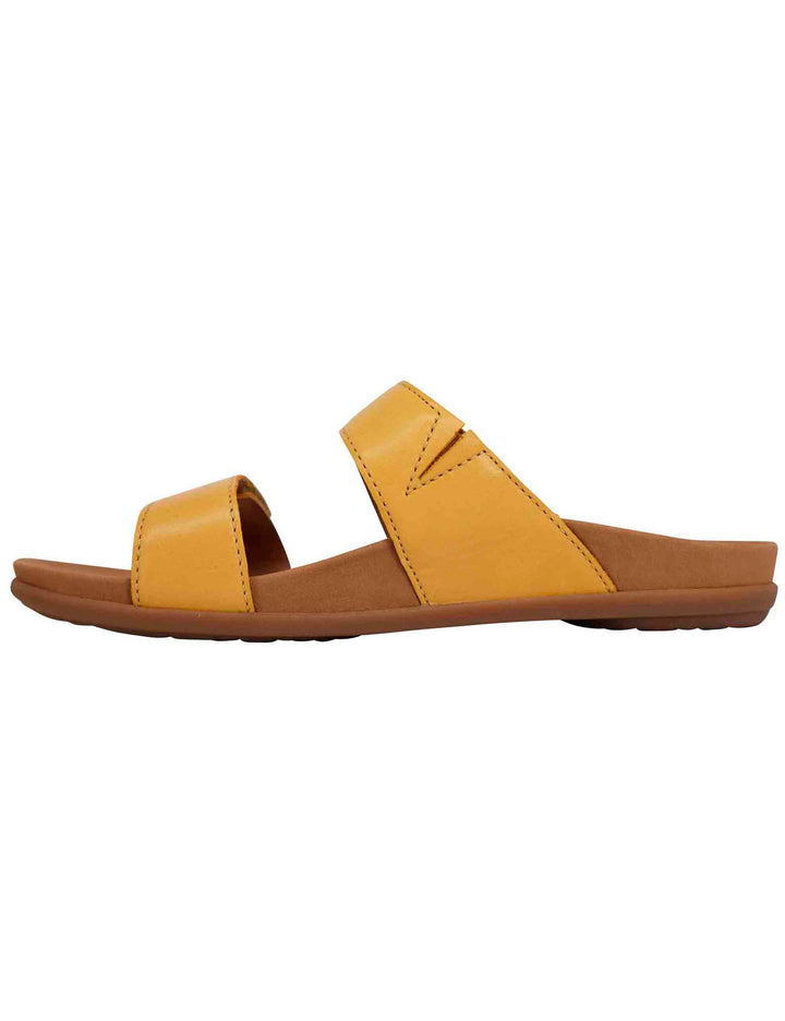 Spatarella Sandali bassi donna in pelle gialla con fibbia laterale In Saldo