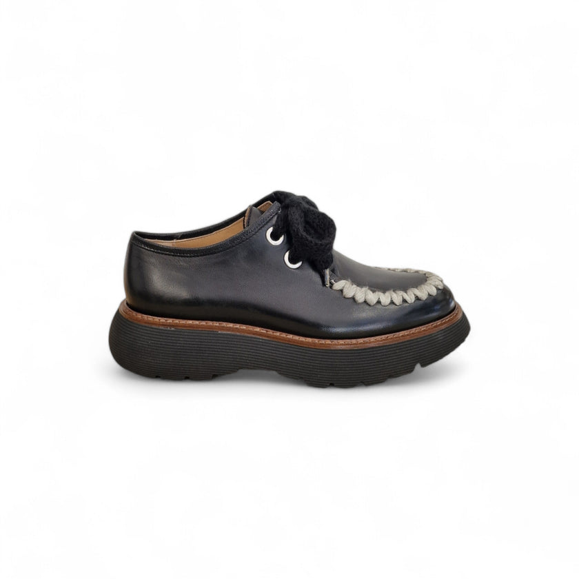 Viola Ricci Gio - Scarpa allacciata nera Offerta
