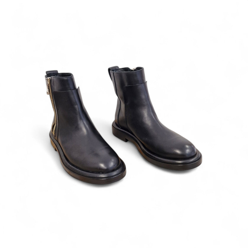 Viola Ricci Gio - Stivaletto in pelle nera Fino Al -60%