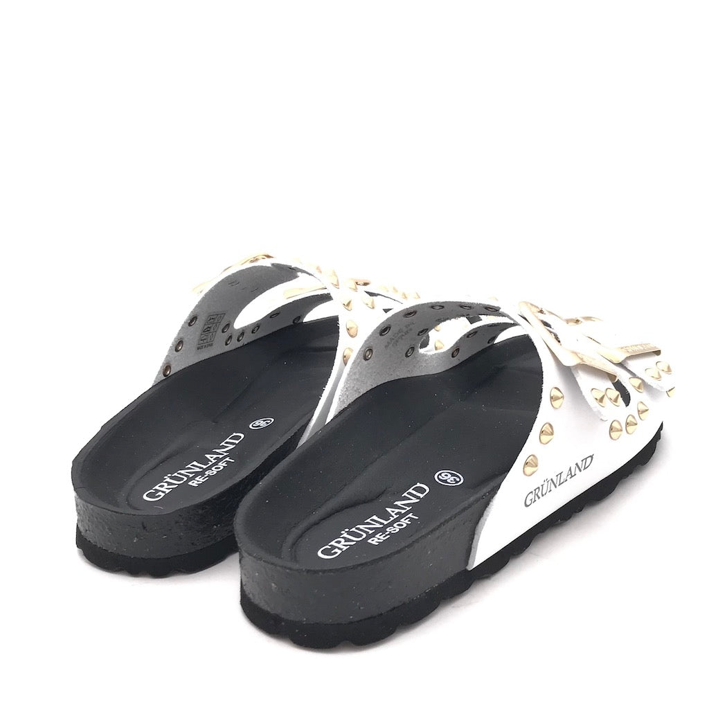 Zulian Calzature Ciabatta Sara doppia fibbia bianca borchie Sconto