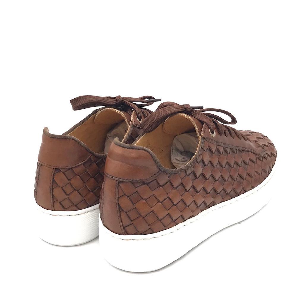 Zulian Calzature Sneakers intrecciata cuoio In Vendita