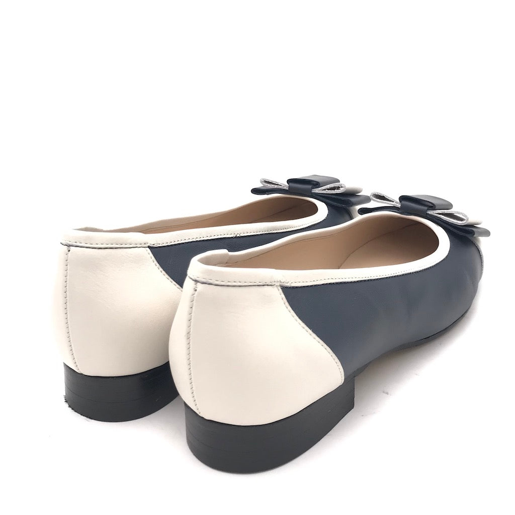 Zulian Calzature Ballerina in pelle blu-panna Sostegno trimestrale