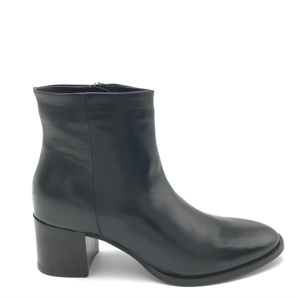 Zulian Calzature Tronchetto classico nero In Vendita