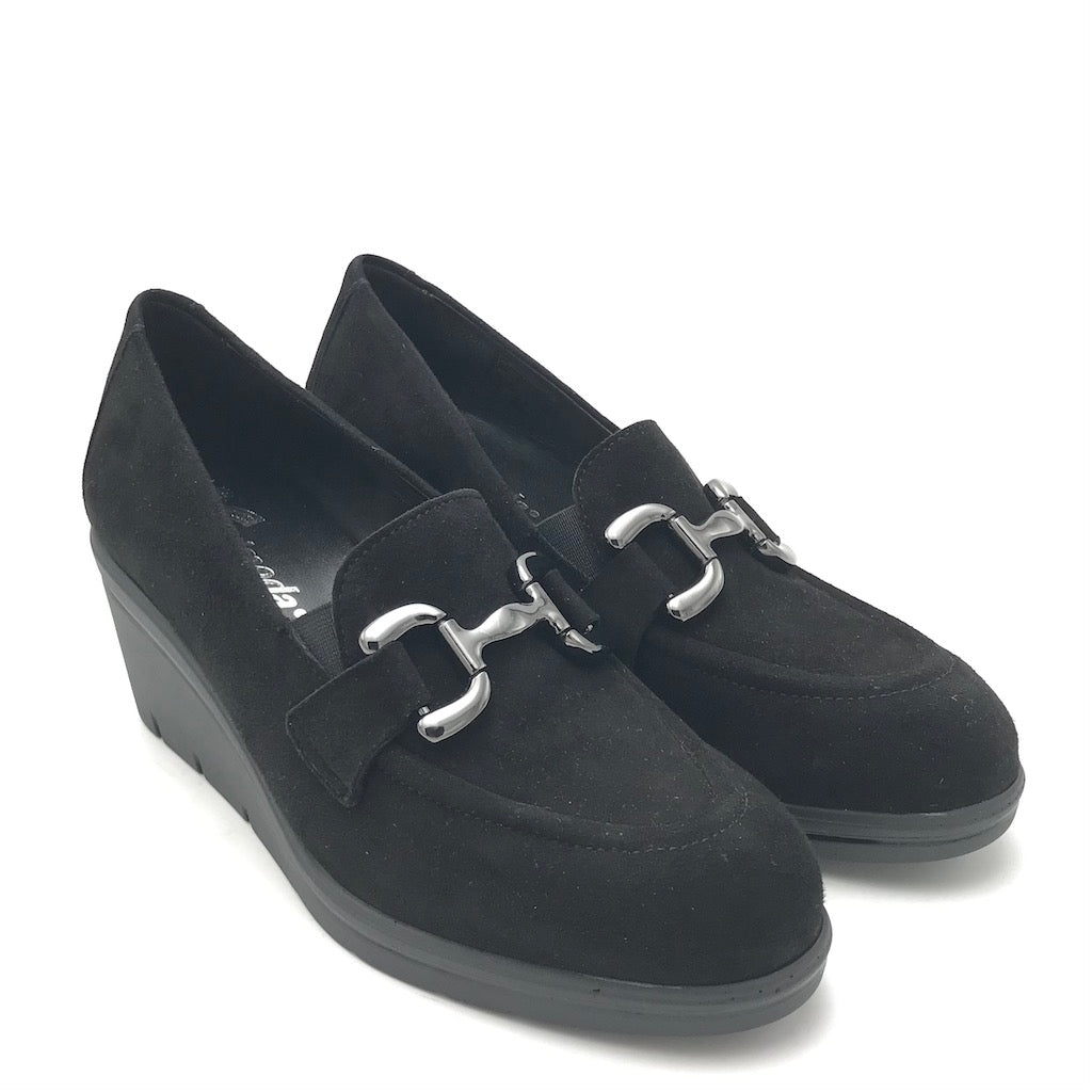 Zulian Calzature Mocassino zeppa in camoscio nero Offerta Pasqua